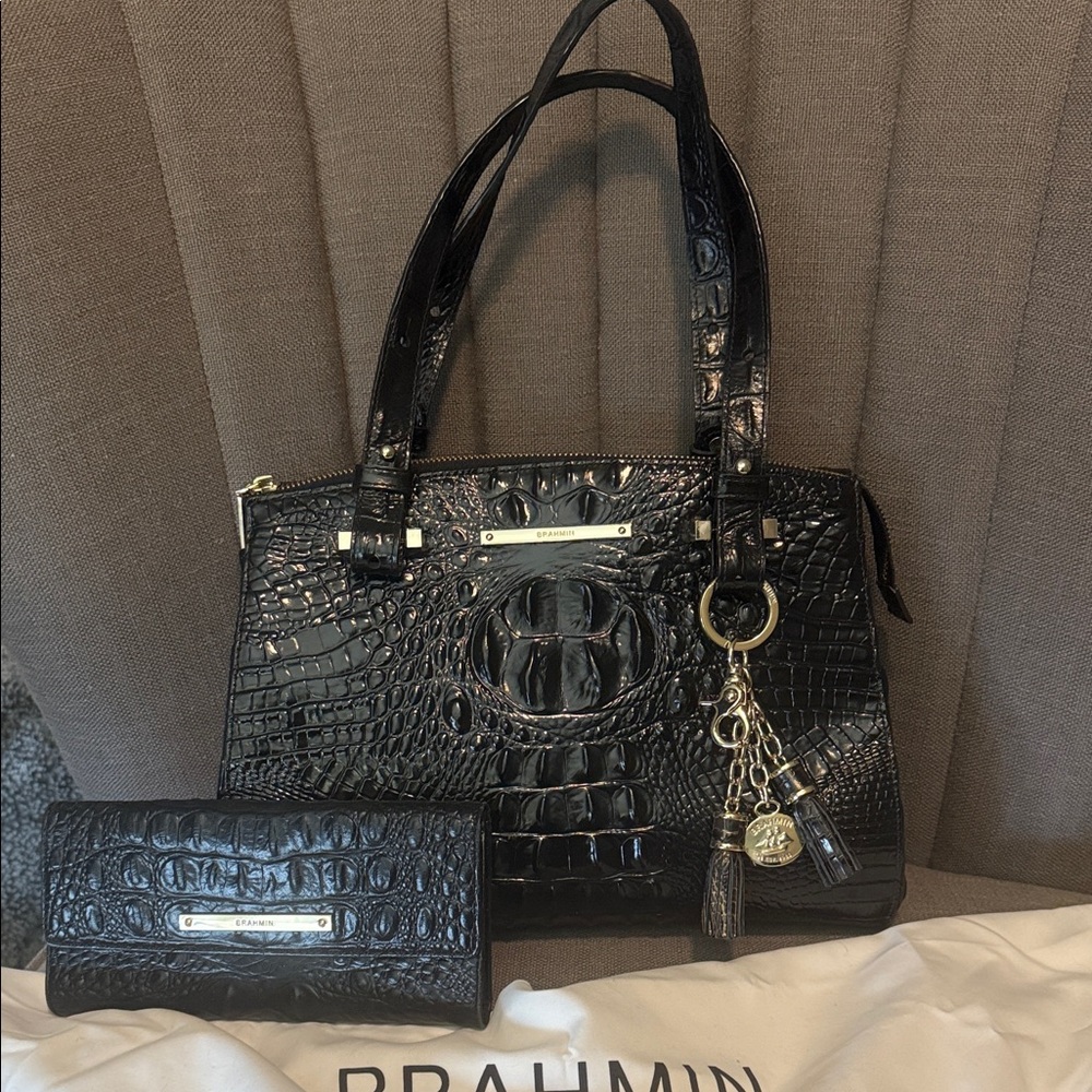 BRAHMIN handbag & wallet